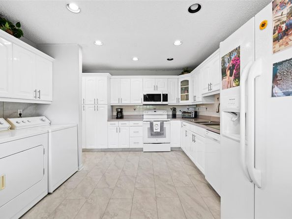 1621 NW 20th Ave 203, Delray Beach FL 33445