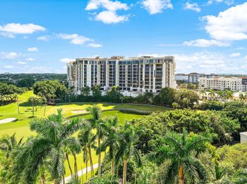 550 SE Mizner Boulevard