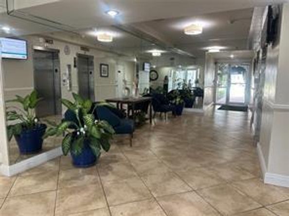 2350 NE 135th St 203, North Miami FL 33181