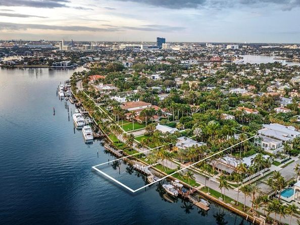 615 Idlewyld Drive, Fort Lauderdale FL 33301