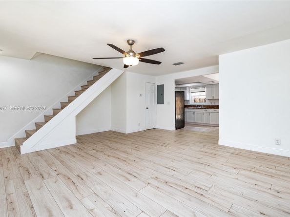 7920 Kimberly Boulevard 305, North Lauderdale FL 33068