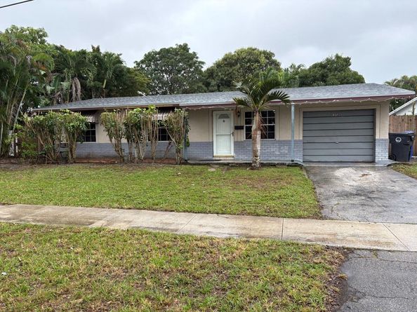 6502 Boulevard Of Champions, North Lauderdale FL 33068