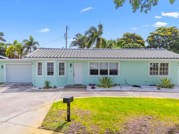 612 SE 10th Avenue, Deerfield Beach FL 33441