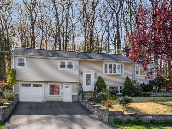 164 Lockland Ave, Framingham MA 01701