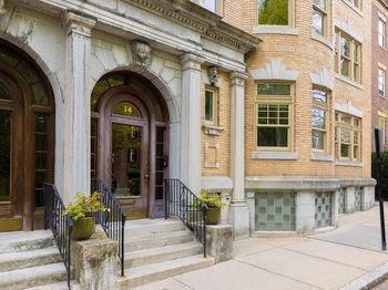 14 Marshal Street
