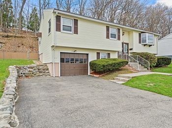 23 Buttaro Rd