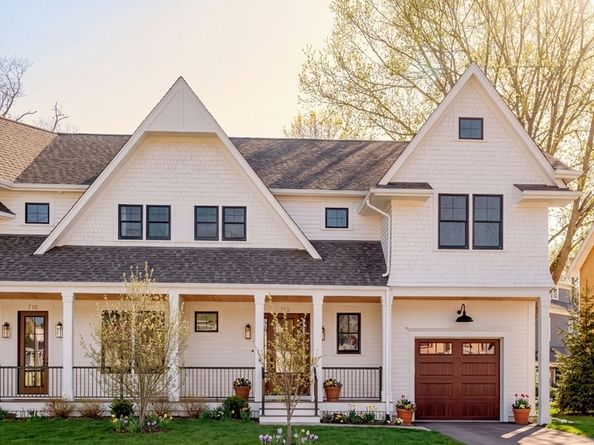 712 Watertown Street, Newton MA 02460