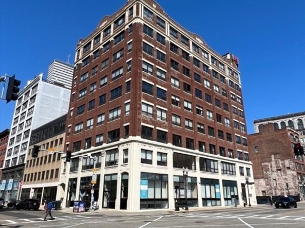 210 Lincoln Street 304, Boston MA 02111