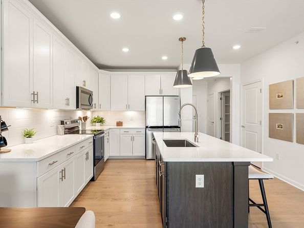 399 Neponset 202, Canton MA 02021