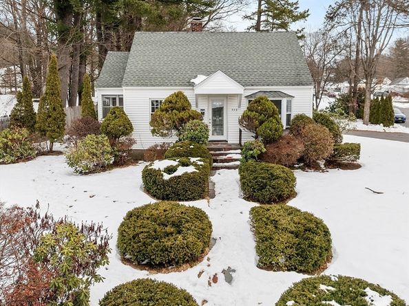 559 Merriam Ave, Leominster MA 01453