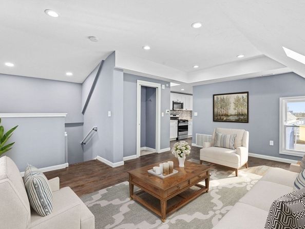 167 Lexington St 3, Boston MA 02128