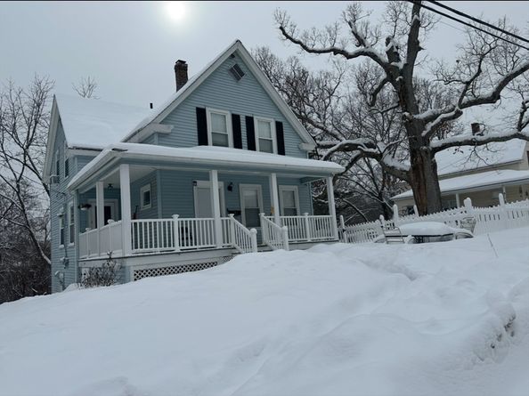 99 Clover St, Worcester MA 01603