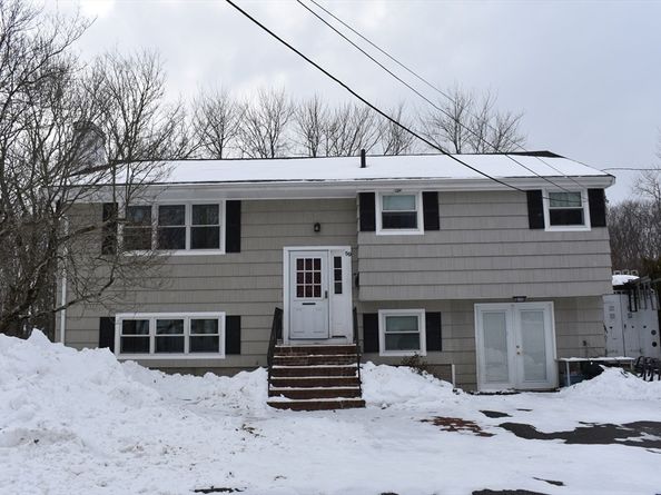 59 Hamilton Ave, Dedham MA 02026