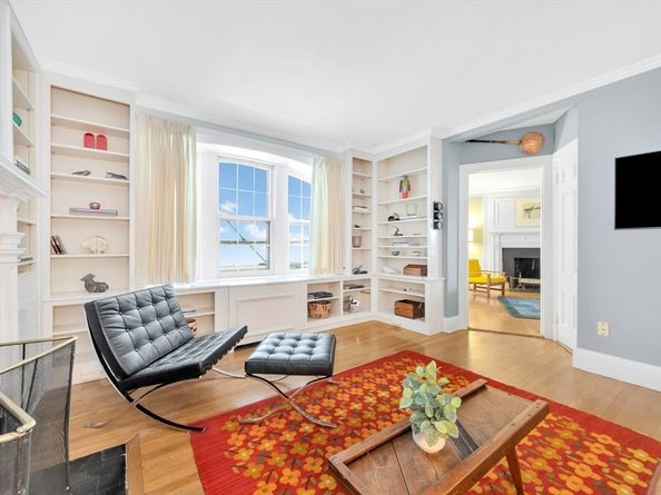 985 Memorial Drive 603, Cambridge MA 02138