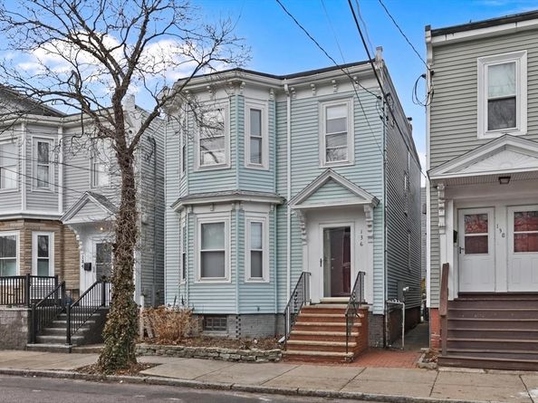 136 Coleridge St, Boston MA 02128