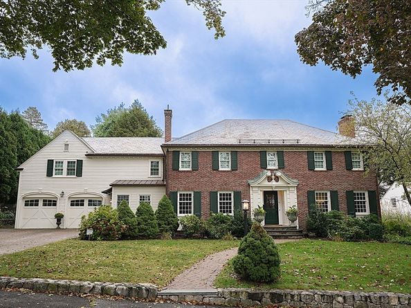 32 Pickwick Road, Newton MA 02465