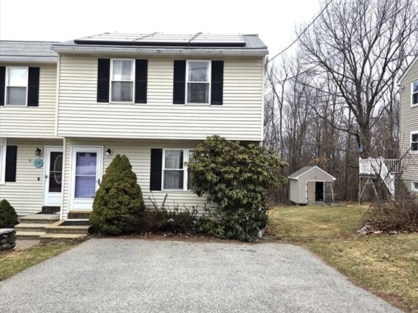 21 Bolton Street, Worcester MA 01604