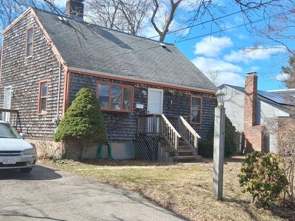 45 Perry Ave, Brockton MA 02302