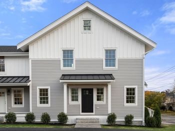 63 Oak Street