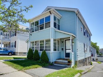 109 - 109A Lexington Street