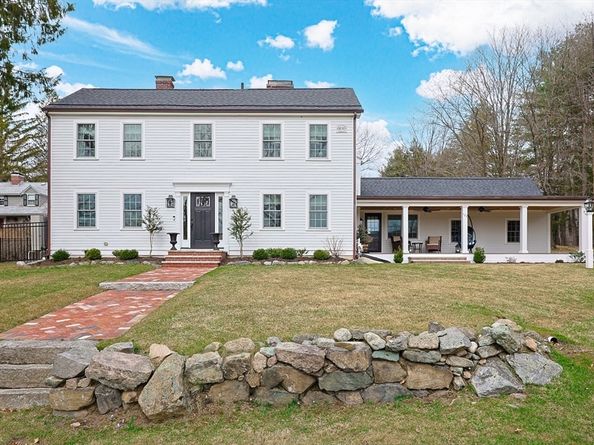 122 Great Plain Ave, Wellesley MA 02482