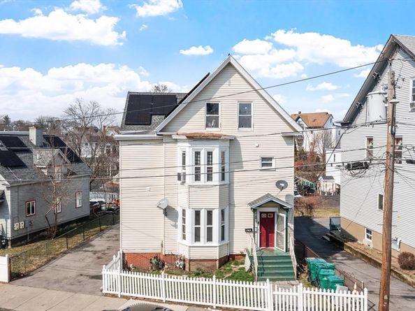 51 High Rock St, Lynn MA 01902
