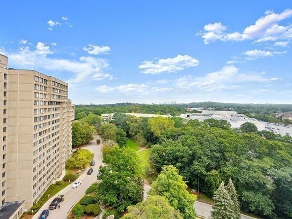 250 Hammond Pond Parkway 1406N, Newton MA 02467