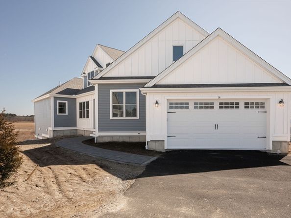 60 Metacomet Road 17, West Bridgewater MA 02379