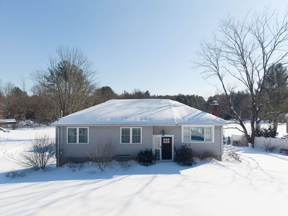 6 Village St, Millis MA 02054