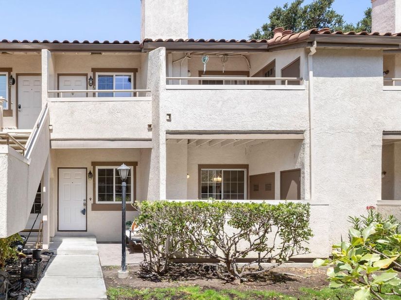 977 Warburton Avenue 203, Santa Clara CA 95050