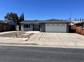 77 Shenado Place