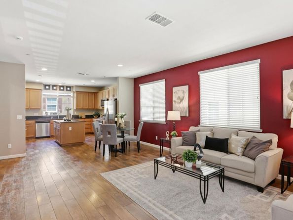 57 Regency Place, Hayward CA 94544