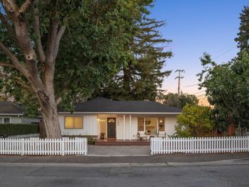 400 Santa Margarita Avenue