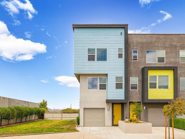 1307 Pullman Way, Oakland CA 94607