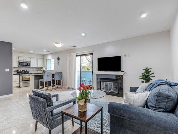 94 Elder Drive F, Pacheco CA 94553