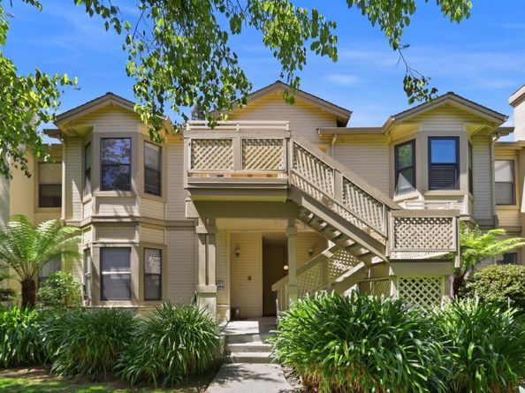 979 La Mesa Terrace Apt D, Sunnyvale CA 94086