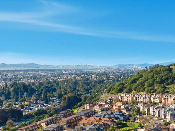 6264 Rocky Point Court, Oakland CA 94605