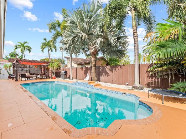 17130 SW 93rd Ave, Palmetto Bay FL 33157