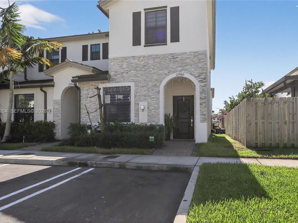 12960 SW 233rd Ter, Homestead FL 33032