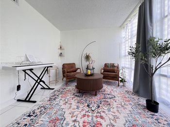 501 Three Islands Blvd