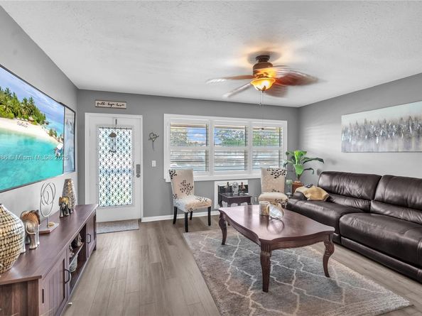 244 Durham F 244, Deerfield Beach FL 33442