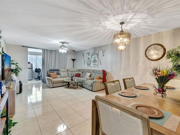 480 NW 76th Ave 407, Margate FL 33063