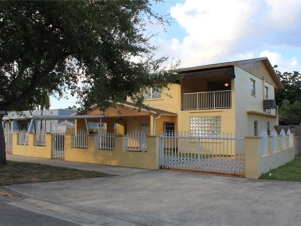 971 E 18th St, Hialeah FL 33013