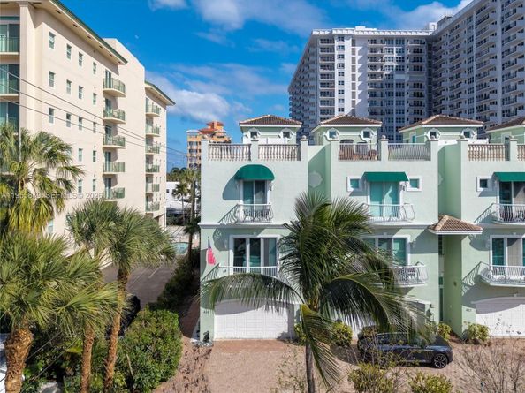 430 Sunset Dr, Pompano Beach FL 33062