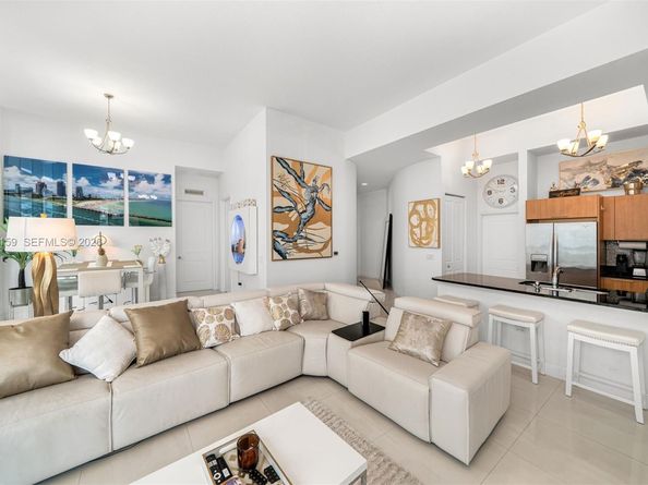 480 NE 30th St 501, Miami FL 33137