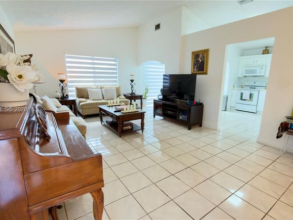 7220 SW 149th Ct, Miami FL 33193