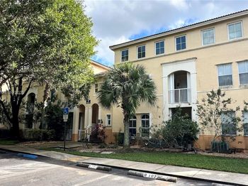 110 Jacaranda Country Club Dr