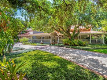 5400 Kerwood Oaks Dr