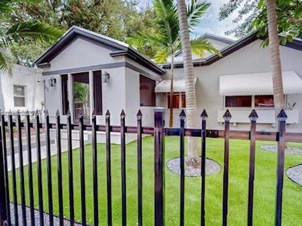 52 NW 47th Ter, Miami FL 33127