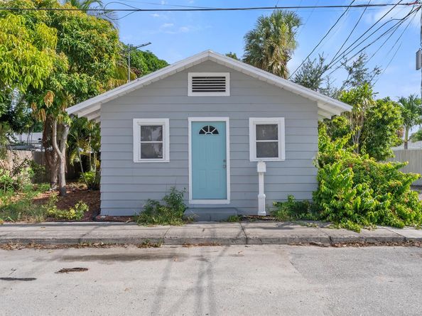 612 3rd Avenue S FL 33460